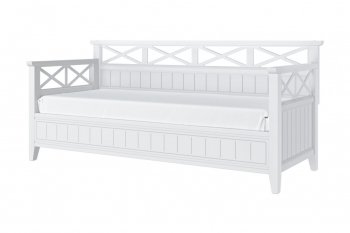 Кровать из массива Амелия белый античный (БМ) в Советском - sovetskij.mebel-e96.ru